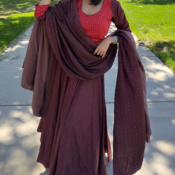 Rust Lehenga Set - Picture 9 of 9